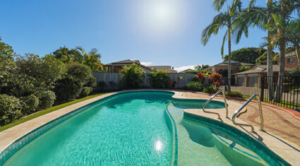 7/32 Tomkins Rd Riverhills , QLD 4074 Australia