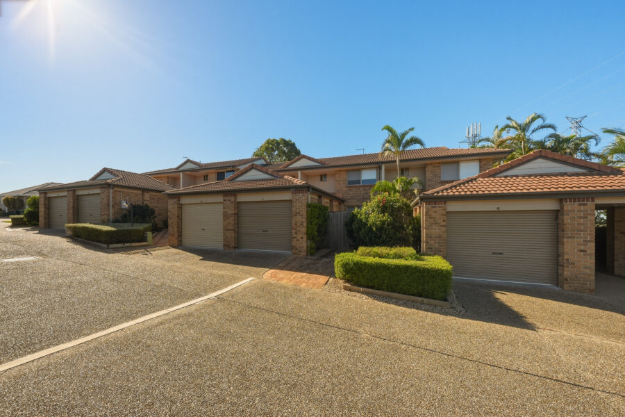 7/32 Tomkins Rd Riverhills , QLD 4074 Australia