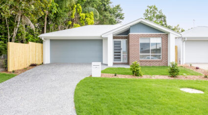 66 Napier Circuit Silkstone , QLD 4304