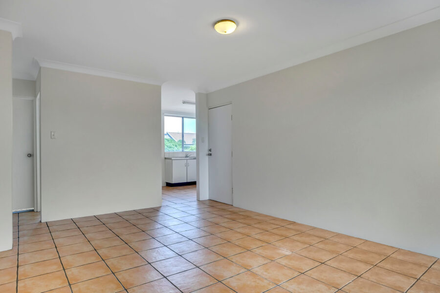 4/28 Birdwood Street COORPAROO , QLD 4151