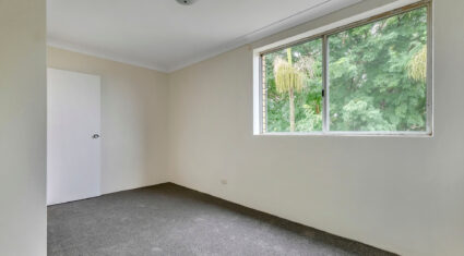 4/28 Birdwood Street COORPAROO , QLD 4151