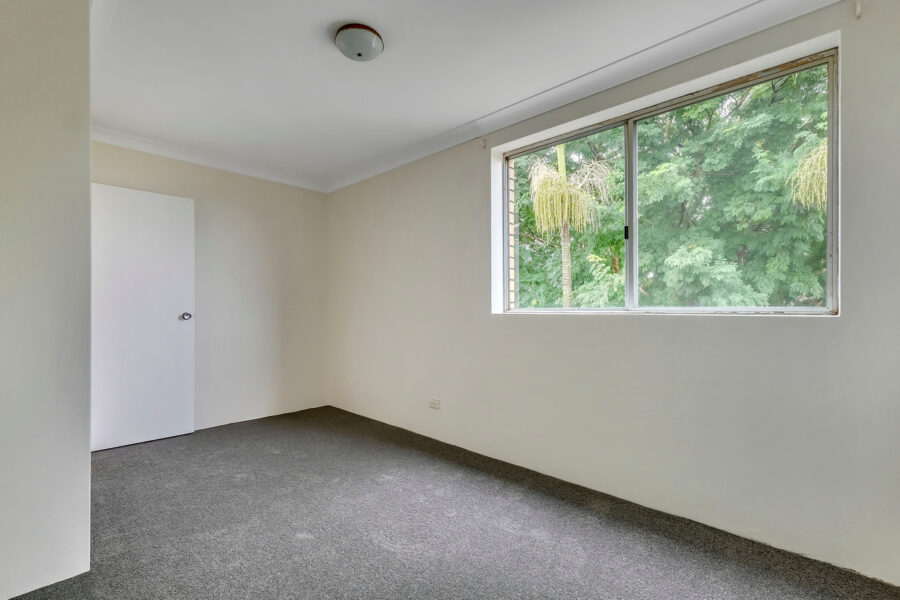 4/28 Birdwood Street COORPAROO , QLD 4151