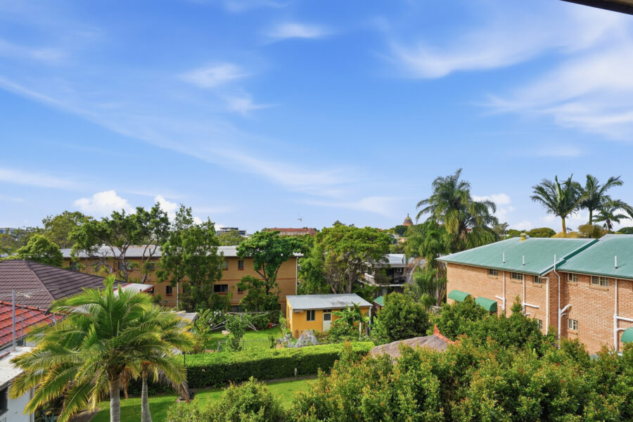 6/94 Boyd Rd Nundah , QLD 4012 Australia