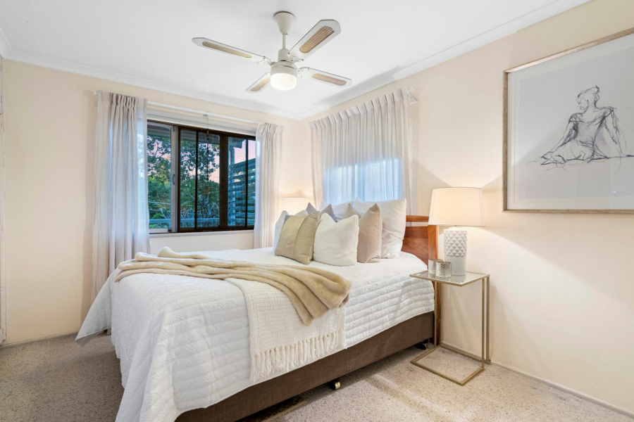 14 Hope St Norman Park , QLD 4170 Australia