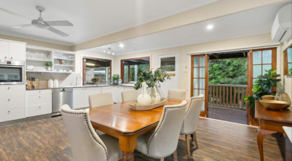 14 Hope St Norman Park , QLD 4170 Australia