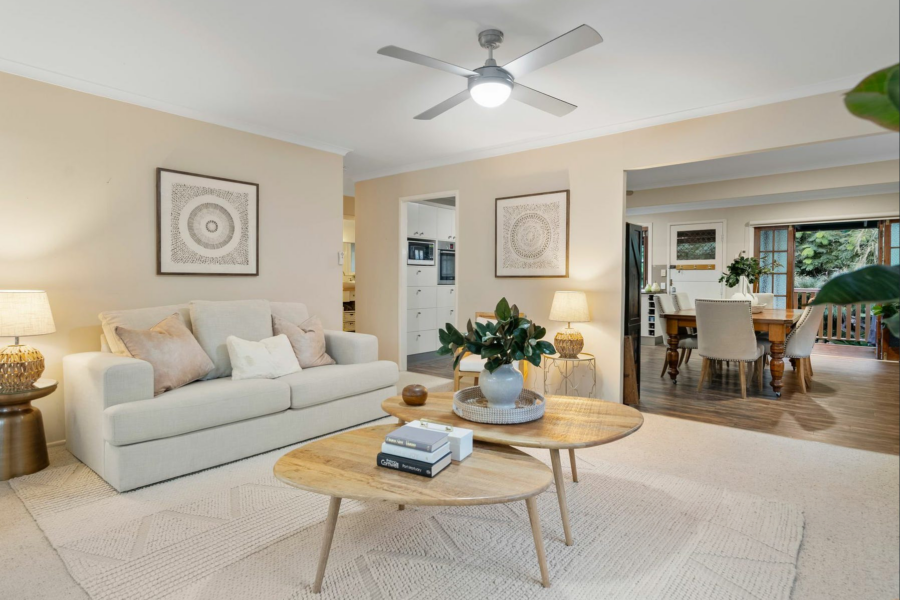 14 Hope St Norman Park , QLD 4170 Australia