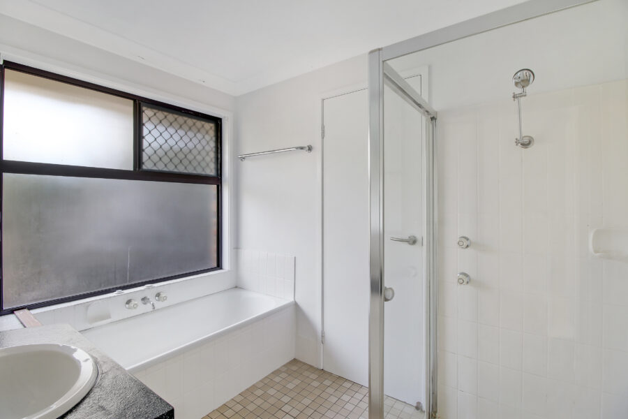 2 Saint Marcel Court Petrie , QLD 4502