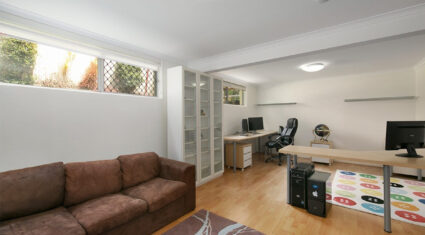 23 Fenchurch St Fig Tree Pocket , QLD 4069