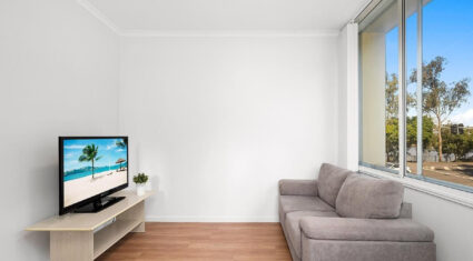 101/435 Coronation Dr Auchenflower , QLD 4066 Au