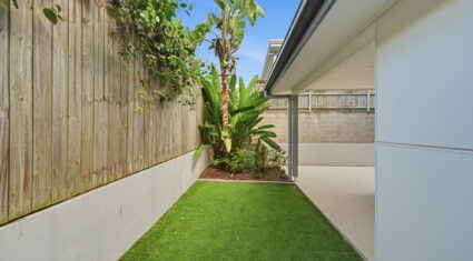 7/118 Jones Rd Carina Heights , QLD 4152 Australia