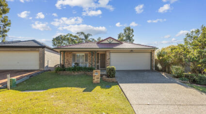 37 Centennial Way Forest Lake , QLD 4078