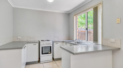 17/34 Bourke Street Waterford West , QLD 4133 Australia