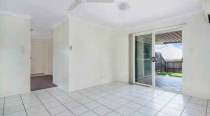 12 Phoenix Court Churchill , QLD 4305 