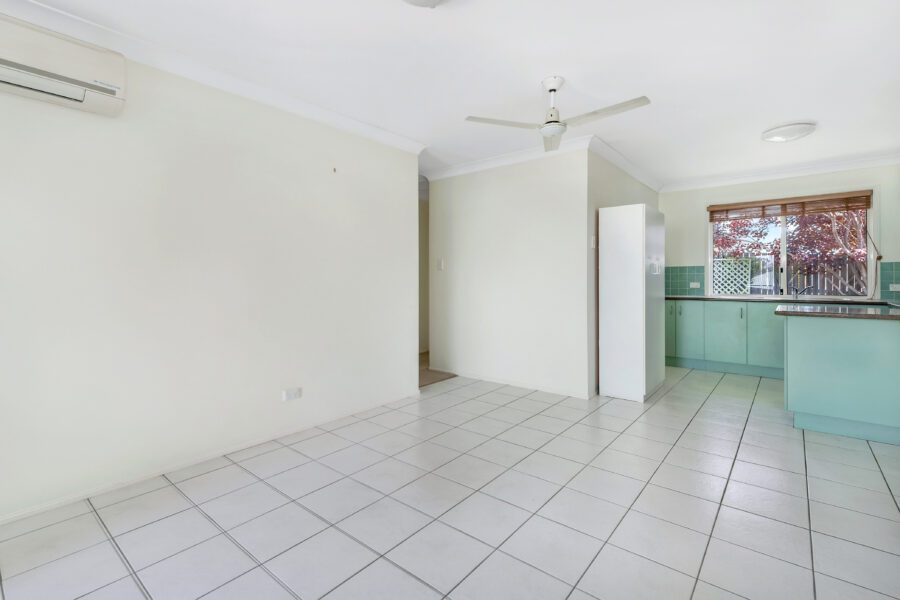 12 Phoenix Court Churchill , QLD 4305 