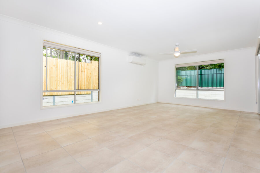 66 Napier Circuit Silkstone , QLD 4304 