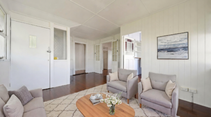 18 Hipwood St Norman Park , QLD 4170 Australia