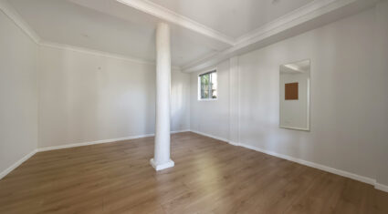 18 Hipwood St Norman Park , QLD 4170 Australia