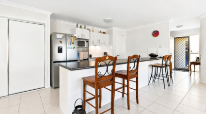 17 Valleyview St Narangba , QLD 4504 Australia
