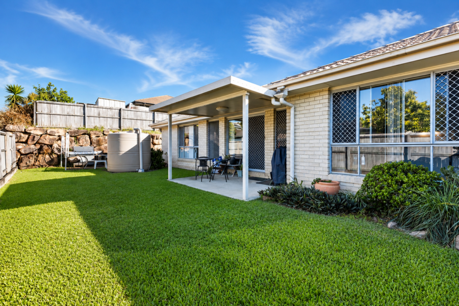 17 Valleyview St Narangba , QLD 4504 Australia