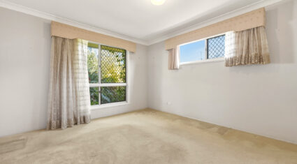 54 Blue Gum Dr Marsden , QLD 4132 Australia