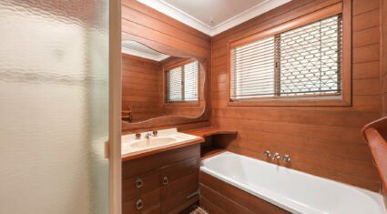 54 Blue Gum Dr Marsden , QLD 4132 Australia