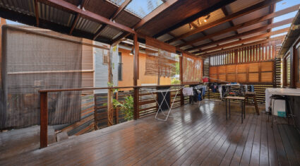 Room 5 - 87 Venner Rd Annerley , QLD 4103 Australia