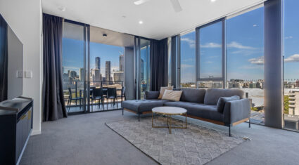 1304/111 Melbourne Street South Brisbane , QLD 4101 
