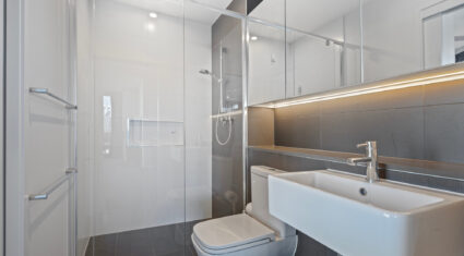1304/111 Melbourne Street South Brisbane , QLD 4101 