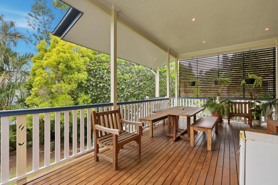 39 Lilley Rd Bardon , QLD 4065