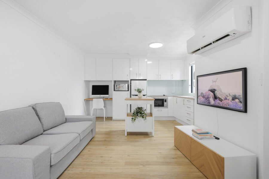 1/12 Sheehan St Milton , QLD 4064 Australia
