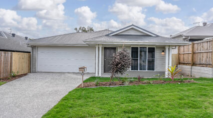 24 Graham Cct Logan Reserve , QLD 4133 Australia