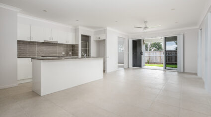 24 Graham Cct Logan Reserve , QLD 4133 Australia