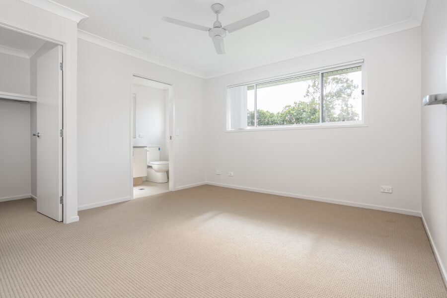 24 Graham Cct Logan Reserve , QLD 4133 Australia
