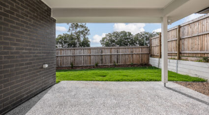 24 Graham Cct Logan Reserve , QLD 4133 Australia