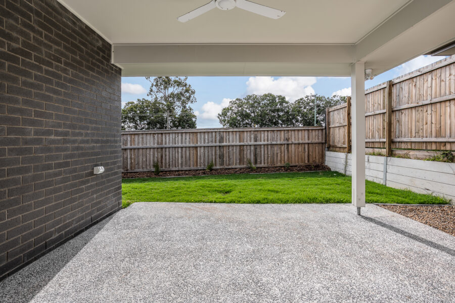24 Graham Cct Logan Reserve , QLD 4133 Australia