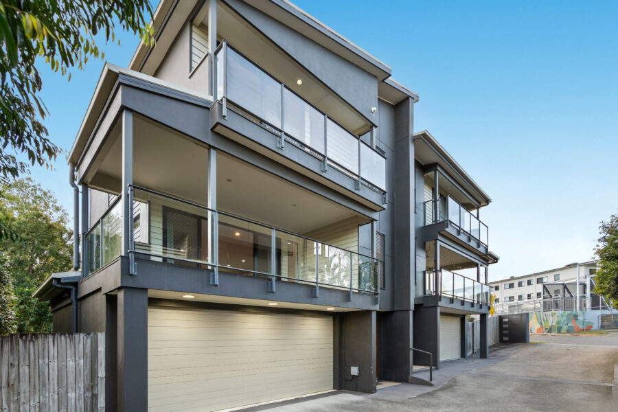 51 Frederick St Alderley , QLD 4051 Australia