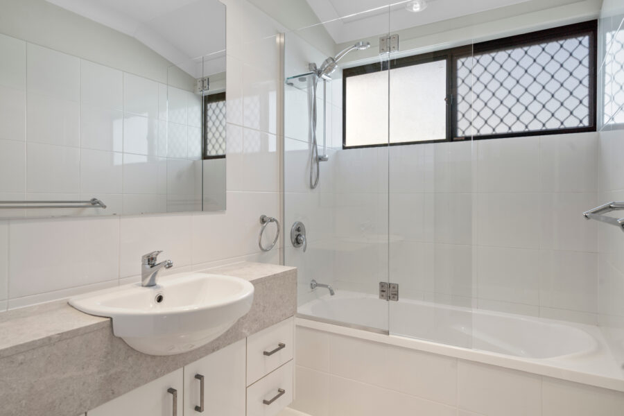 51 Frederick St Alderley , QLD 4051 Australia