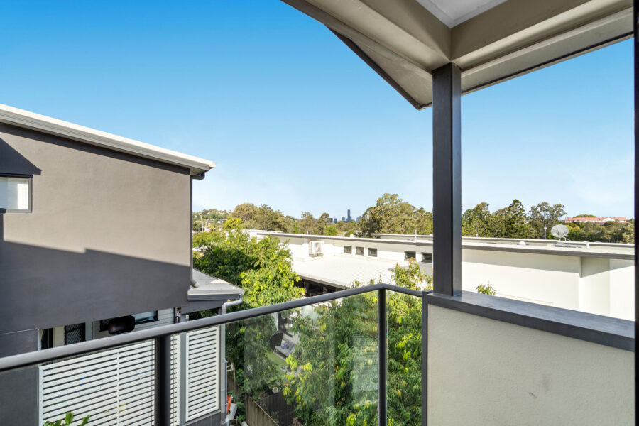 51 Frederick St Alderley , QLD 4051 Australia