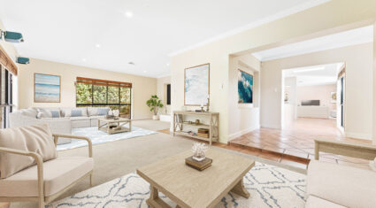 12 Cowal Cl Westlake , QLD 4074 Australia