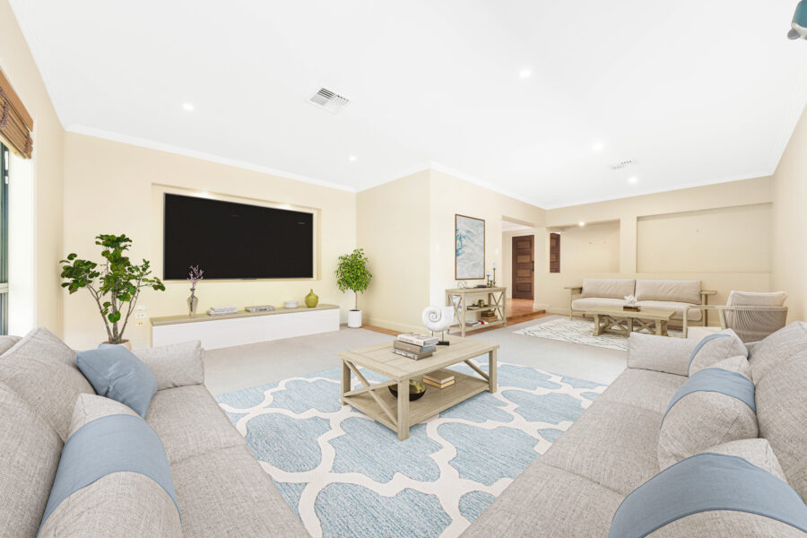 12 Cowal Cl Westlake , QLD 4074 Australia
