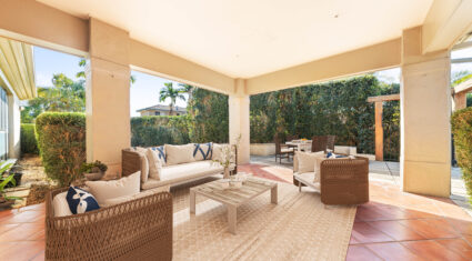 12 Cowal Cl Westlake , QLD 4074 Australia