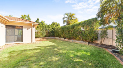 12 Cowal Cl Westlake , QLD 4074 Australia