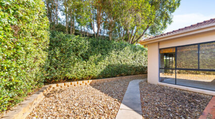 12 Cowal Cl Westlake , QLD 4074 Australia