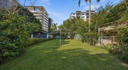 44 Carl St Woolloongabba , QLD 4102 Australia