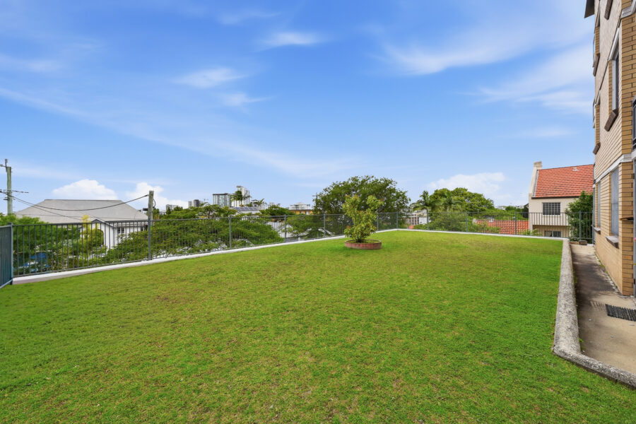 8/44 Riverview Terrace Hamilton , QLD 4007 Australia