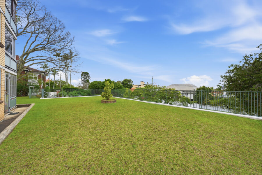 8/44 Riverview Terrace Hamilton , QLD 4007 Australia