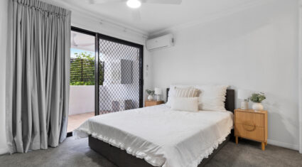 303A/7 Sheehan St Milton , QLD 4064 Australia