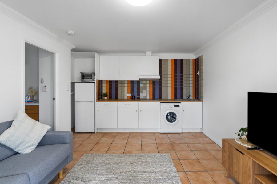 303A/7 Sheehan St Milton , QLD 4064 Australia