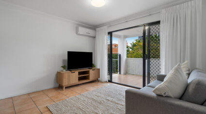 303A/7 Sheehan St Milton , QLD 4064 Australia
