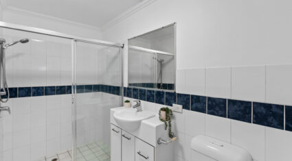 303A/7 Sheehan St Milton , QLD 4064 Australia